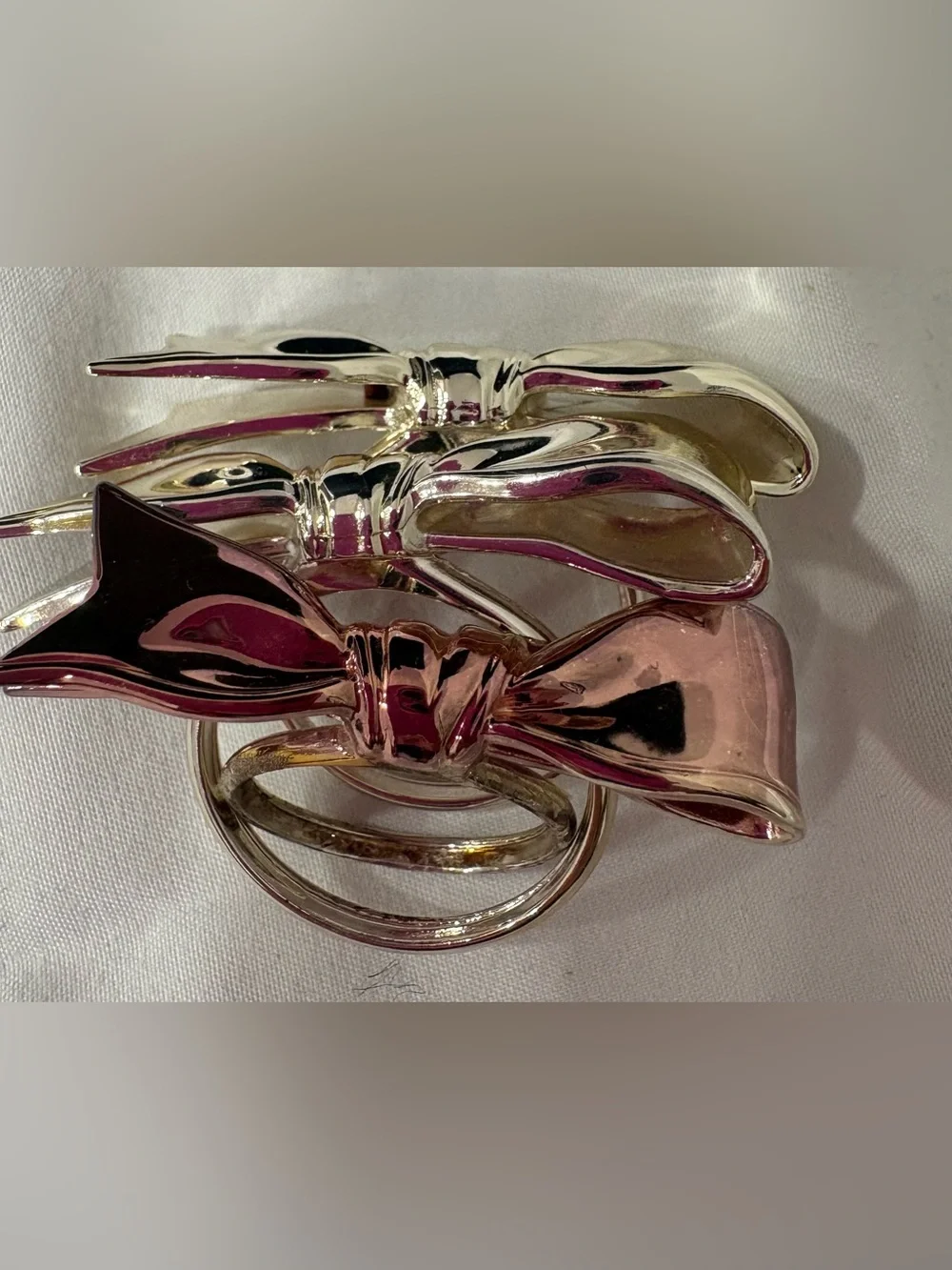 3 pc Bow Metal Napkin Rings Glossy Silver & Pink Solid
